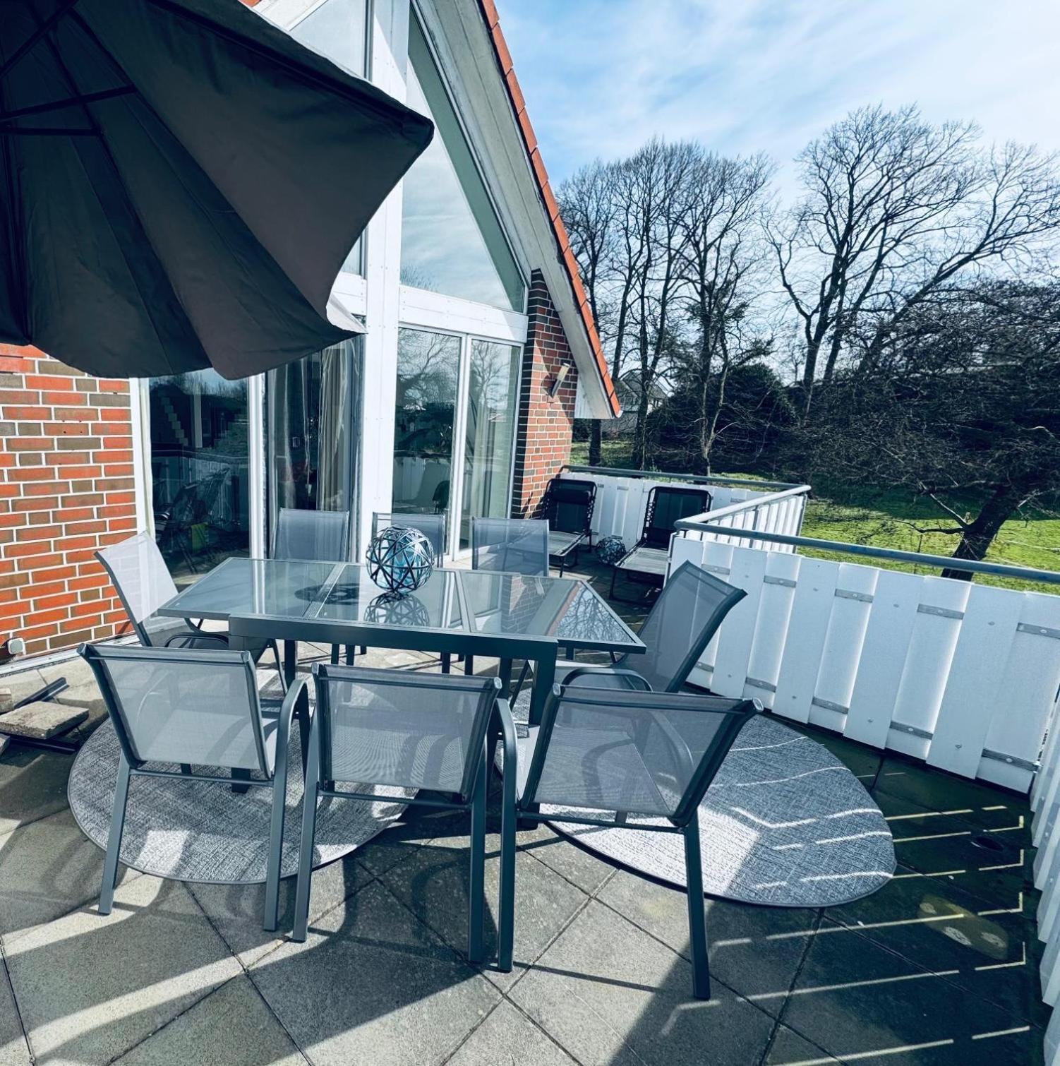 Apartment 160Qm 5 Schlafzimmer 1 Wohnzimmer Terrasse Und Balkon Wilhelmshaven Esterno foto
